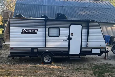 Dutchmen Coleman 17B Travel Trailer