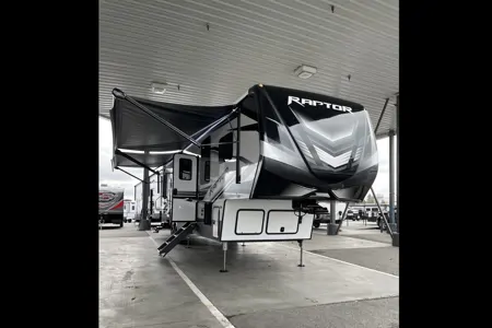 Emily's Keystone Raptor Fifth Wheel