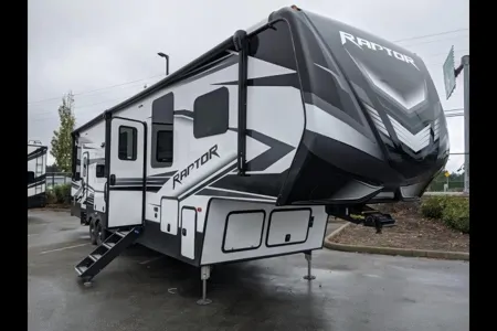 Emily's Keystone Raptor Fifth Wheel