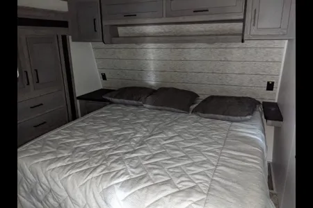 Emily's Keystone Raptor Fifth Wheel