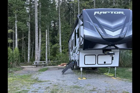 Emily's Keystone Raptor Fifth Wheel