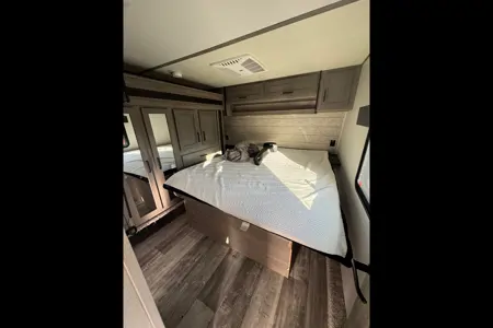 Emily's Keystone Raptor Fifth Wheel