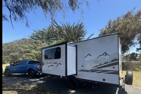 5 stars travel trailer