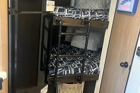 5 stars travel trailer