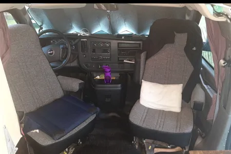 GMC savana Van Life 19 pieds Classe B