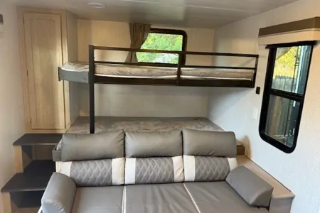 2024 Forest River Salem 26 DB Bunk House (Delta Dior)