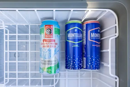 DROPLET Teardrop Trailer [sleeps 2 - 4] - with rooftop tent