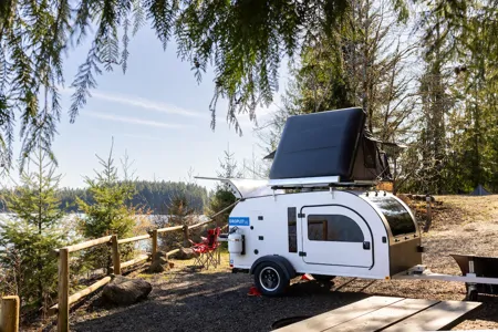 DROPLET Teardrop Trailer [sleeps 2 - 4] - with rooftop tent