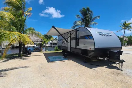Iris's Forest River Salem Cruise Lite Travel Trailer
