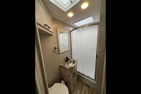 'Queenie' the 2022 Thor ACE ACO809