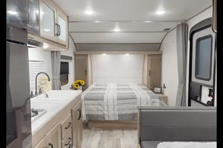 2025 GRAND RIVER 25BH Trailer
