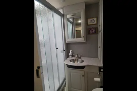 Karen's Fleetwood Flair 35R Class A