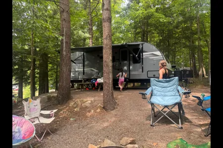 Christina's Venture Sonic Travel Trailer