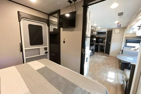EAGLE Luxury Travel Trailer