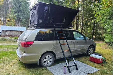 Vanessa’s Sienna/ Rooftop Tent