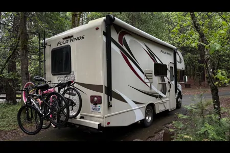 Andrey's Thor Motor Coach Four Winds Class C