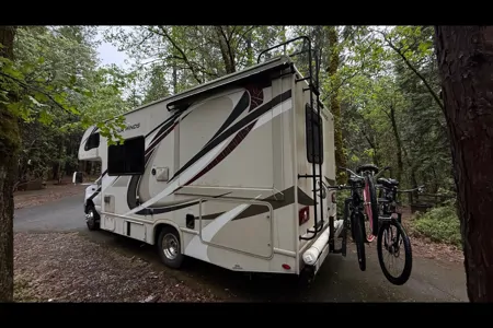 Andrey's Thor Motor Coach Four Winds Class C