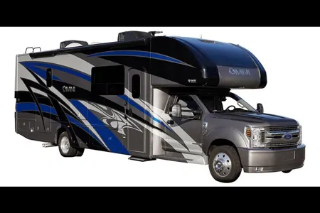 Ron's Thor Motor Coach Magnatude Class C