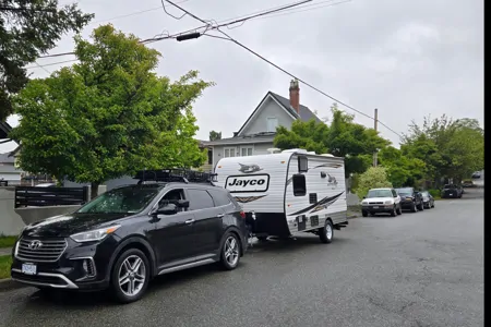 Alexandra's Jayco Jay Flight - tow with SUV - more pics will follow