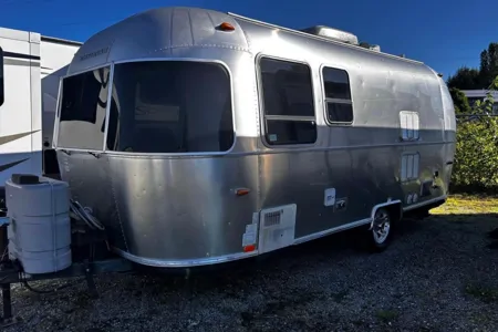 2011 Airstream 22ft