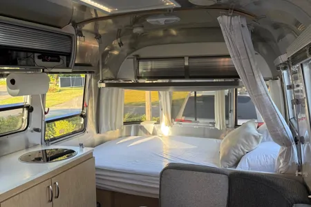 2011 Airstream 22ft
