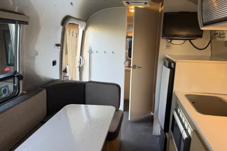 2011 Airstream 22ft