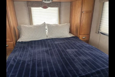 Wilma; Gulf Stream touring cruiser Class C
