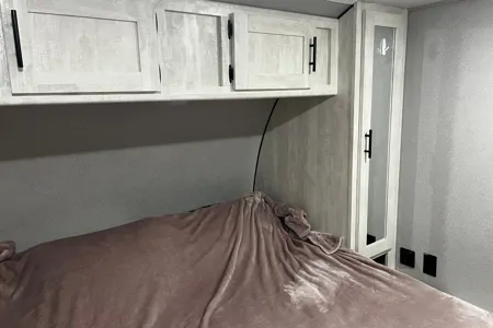 Rebecca's Shasta 25RS Travel Trailer