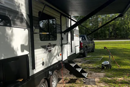 Rebecca's Shasta 25RS Travel Trailer