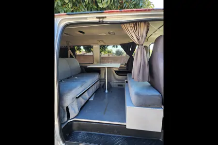 Blue Bird E-150 Campervan