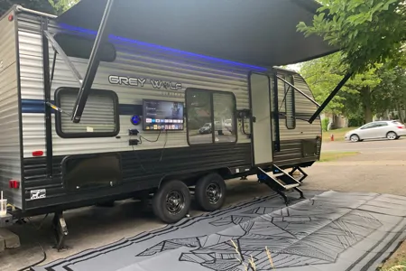 Lion Grey wolf 2019 Greywolf 22MKSE  Travel Trailer