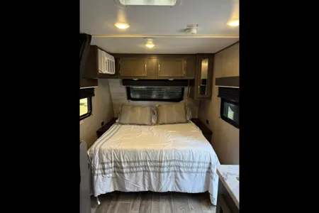Andre's Jayco Flight SLX 183RB Travel Trailer