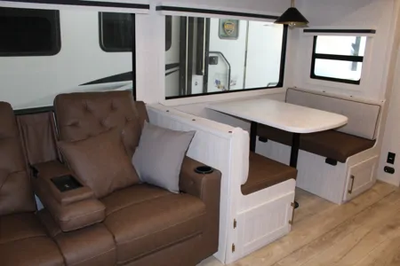 Mel’s home on wheels