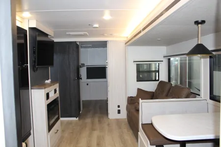 Mel’s home on wheels