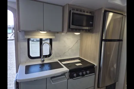 Mike's Winnebago 2108TB Travel Trailer