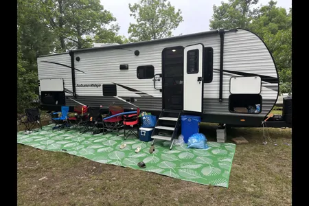 Caitlin's Starcraft Autumn Ridge Travel Trailer