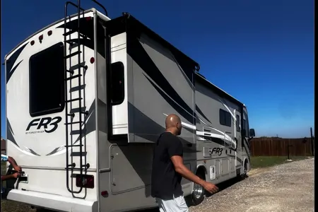 Selbor’s Forest River FR3 Class A