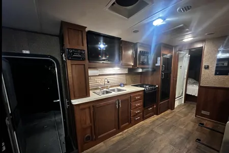 Selbor’s Forest River FR3 Class A