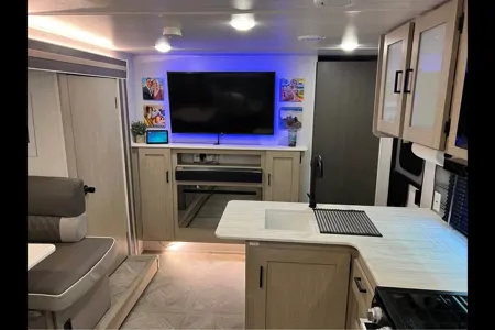 Family Bunkhouse Forest River Wildwood X-Lite 240BHXL