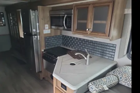 Modern Fleetwood Flair Class A