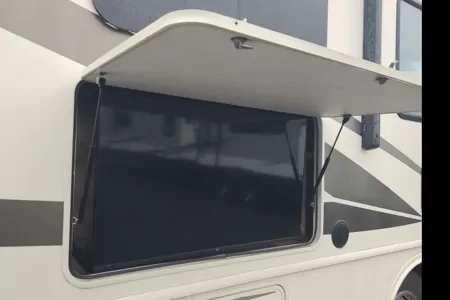 Modern Fleetwood Flair Class A