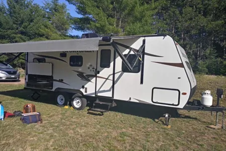 Nicholas K-Z Manufacturing Sportser Roulotte