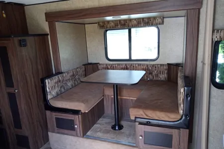 Nicholas K-Z Manufacturing Sportser Roulotte