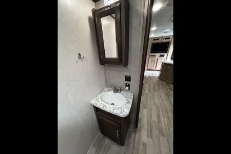 Darby's Jayco JayFeather 25BH Travel Trailer