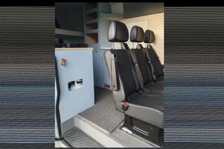 Chao's Mercedes-Benz sprinter 2500 Class B