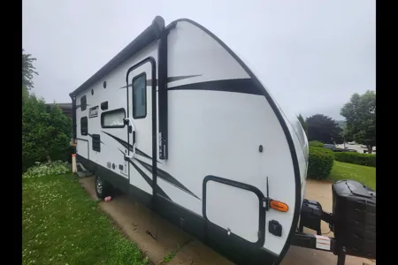 Dutchmen Coleman light 1905bh Travel Trailer