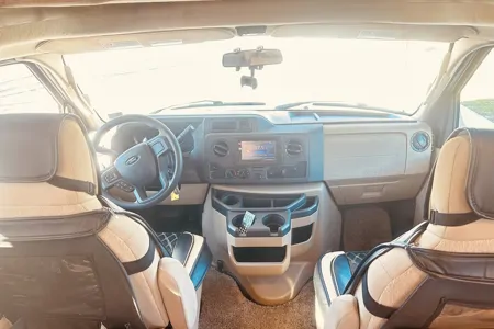Thor Motor Coach Fourwind 31EV Class C