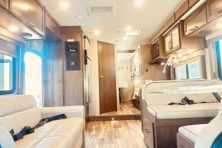 Thor Motor Coach Fourwind 31EV Class C