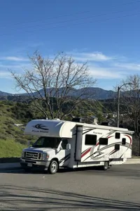 Thor Motor Coach Fourwind 31EV Class C