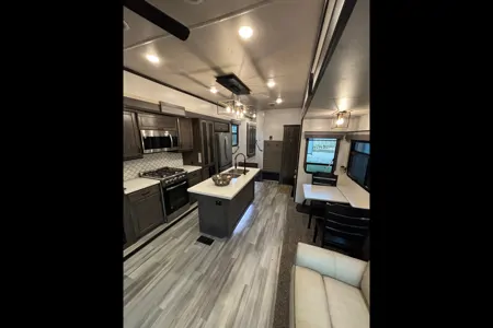 Greg's Forest River 38EBS Fifth Wheel